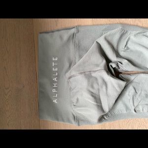 Alphalete Aero Legging